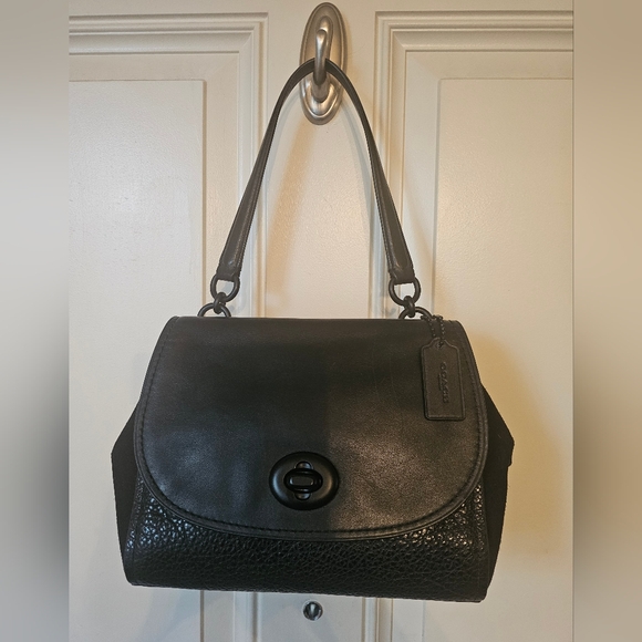 COACH Convertable  Flap "FAYE" Carryall Black Leather/Suede Bag 🖤 🖤 - Picture 1 of 13